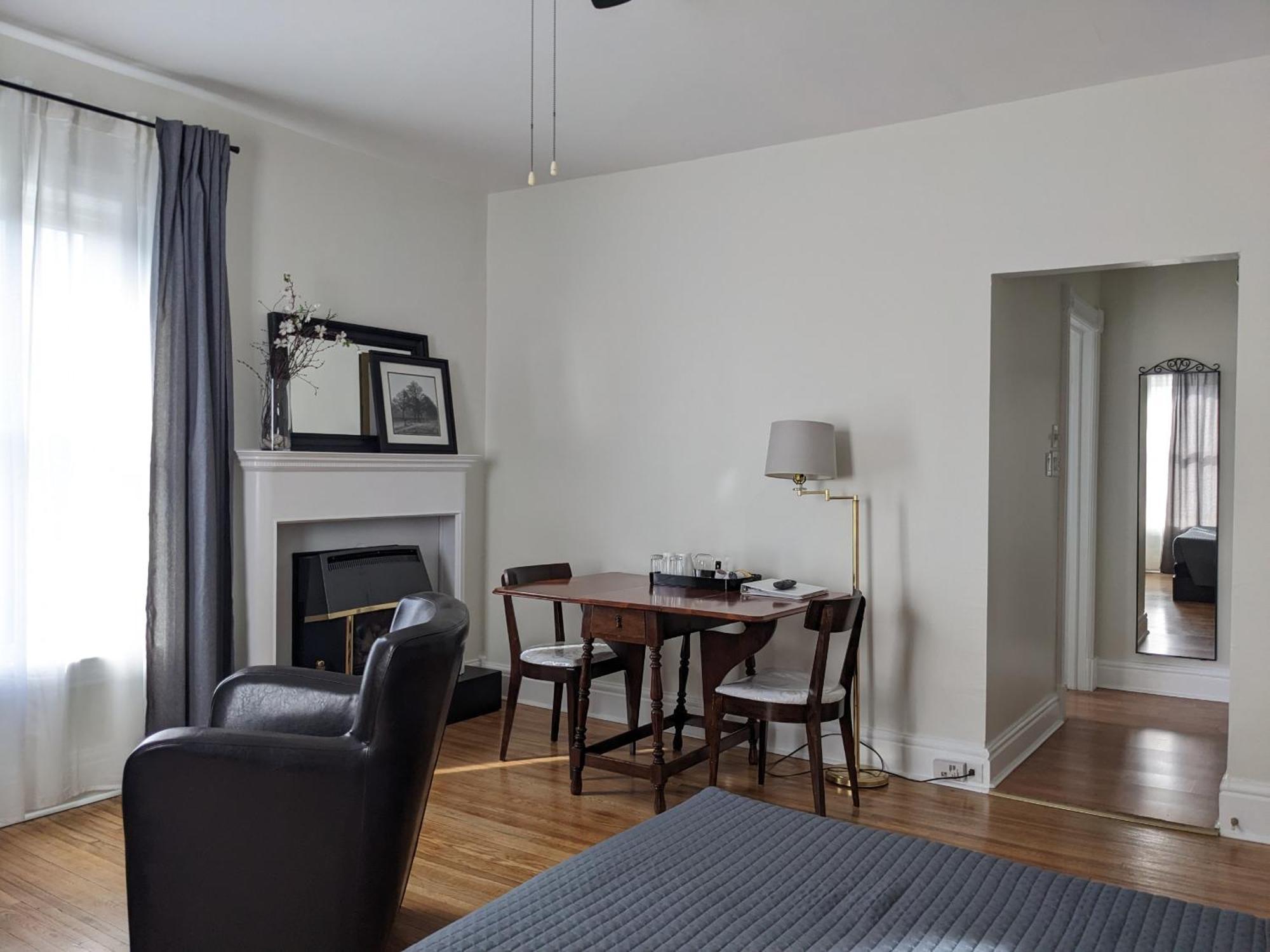 โคลบอร์น เบด แอนด์ เบรคฟาสต์ Bed & Breakfast กอเดอริช ห้อง รูปภาพ